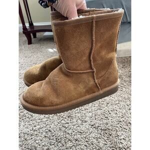 Kookaburra By Ugg Girls Sz. 4 Classic Furry Boot. Great Pair